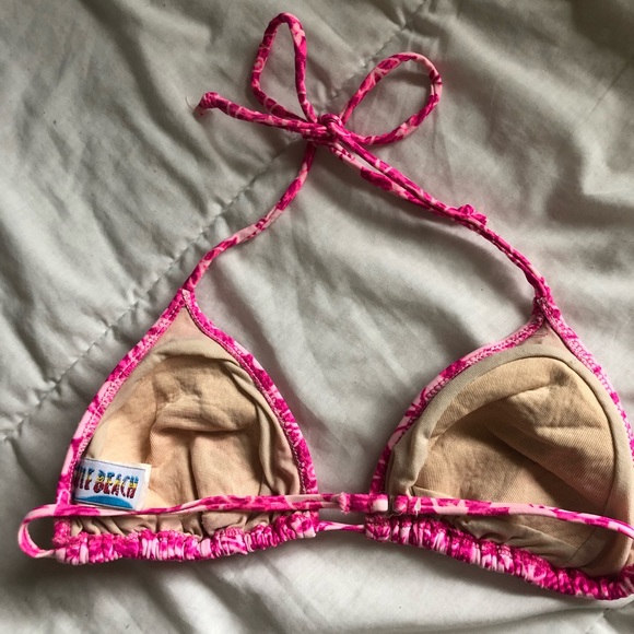 Sizzle Beach Pink Hawaiian Print Bikini Top - Picture 3 of 9